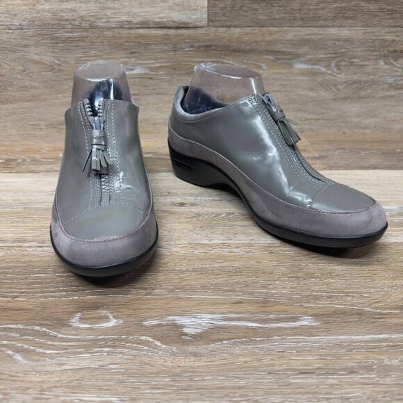 Cole Haan NikeAir Gray Suede/Leather Bootie Women's Size 7.5 - Picture 6 of 7